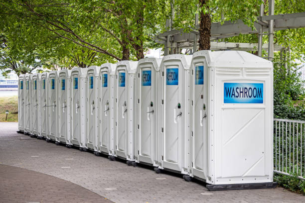 Best Affordable porta potty rental  in Ravenswood, WV