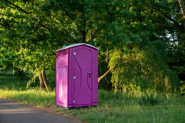 Best Emergency porta potty rental  in Ravenswood, WV